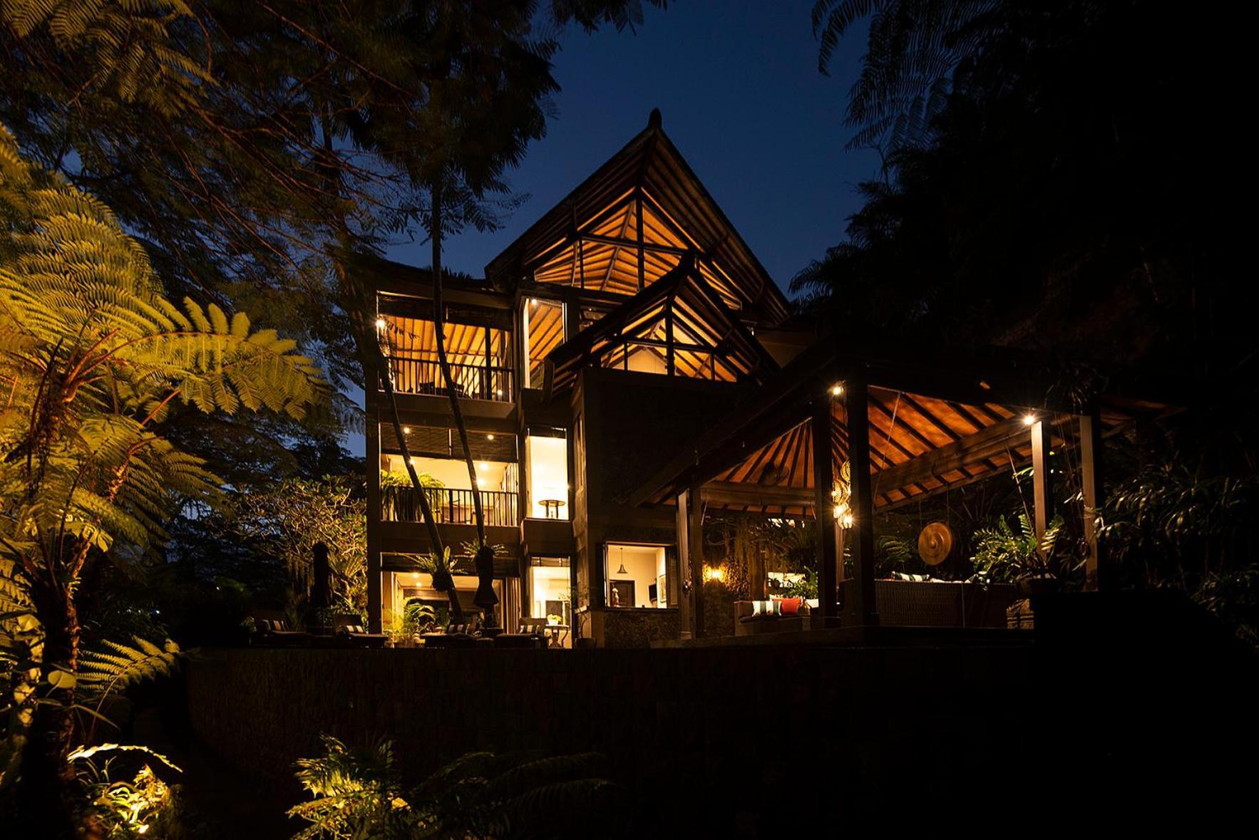 Villa Naga Putih Ubud  Luaran gambar